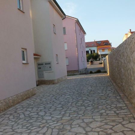 Apartment Jurja Povljana Bagian luar foto